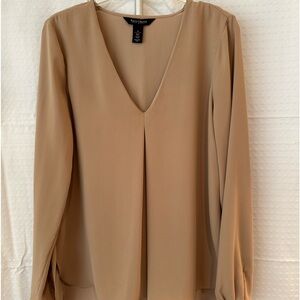 WHBM Pleated Blouse with elegant long sleeve, button closure Sz 10